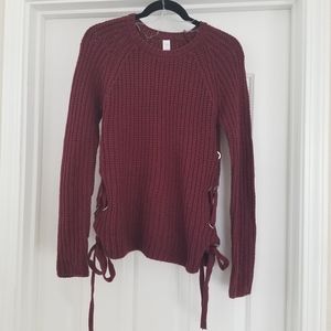 Medium maroon knit tie up sweater